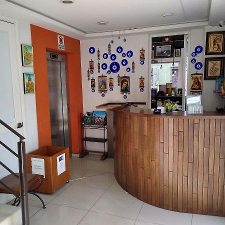 Suites Chapultepec Guadalajara Buitenkant foto