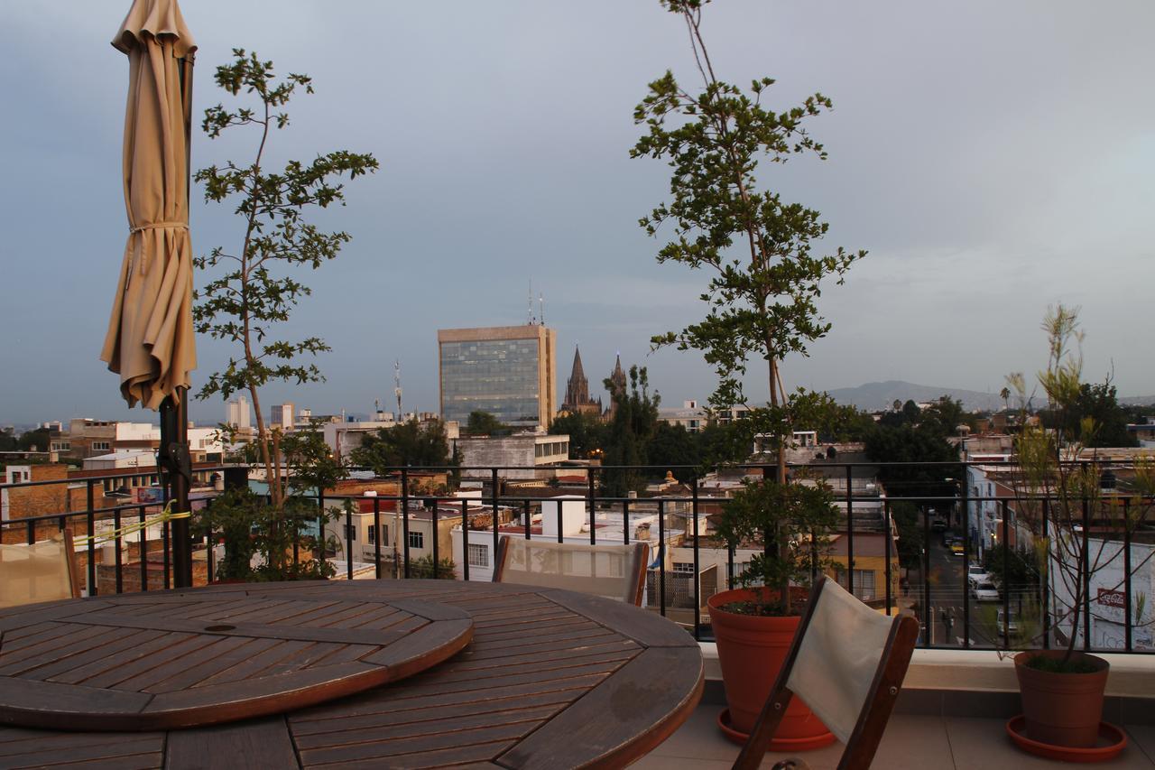 Suites Chapultepec Guadalajara Buitenkant foto