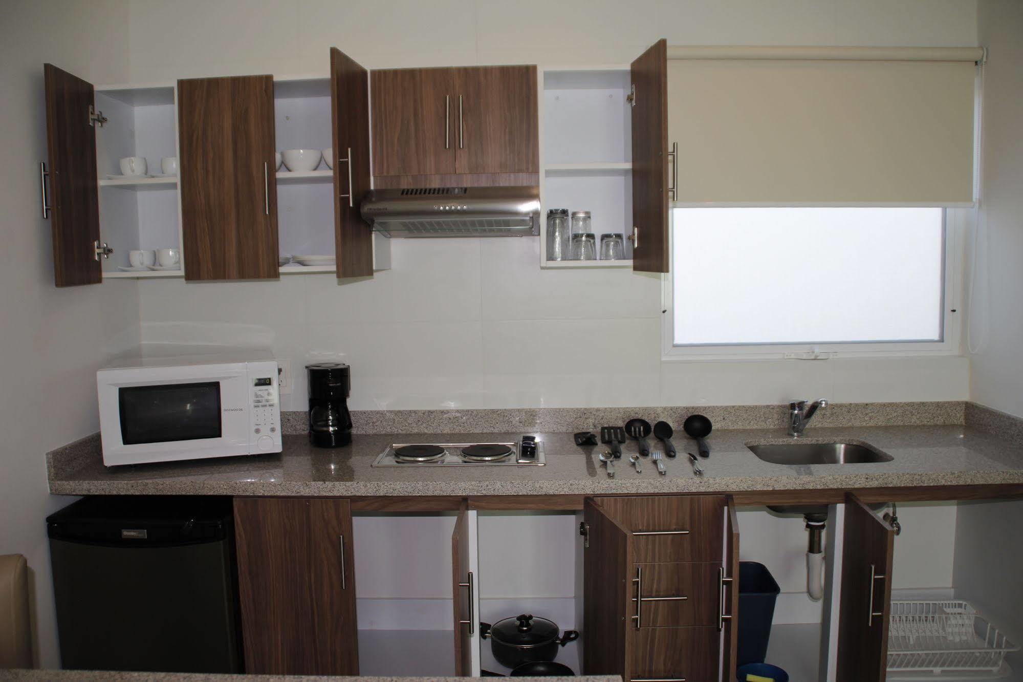 Suites Chapultepec Guadalajara Buitenkant foto